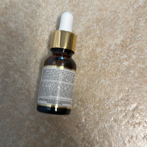 Fable & Mane Mini MahaMane™ Smooth & Shine Hair Oil - Picture 2 of 4